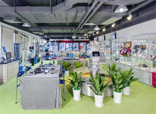 Company environment -1 Company environment -1